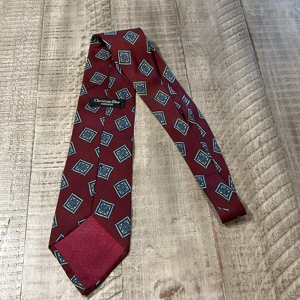 Men’s used Christian Dior tie - Picture 2 of 6